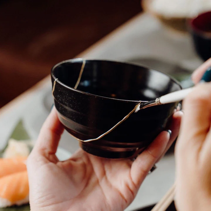 Kintsugi Workshop with Ema Frost